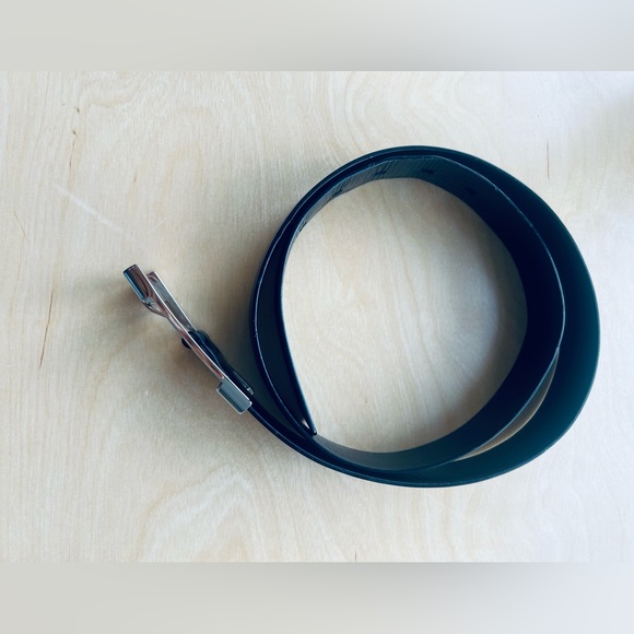 Versace Men’s Belt - Picture 2 of 10